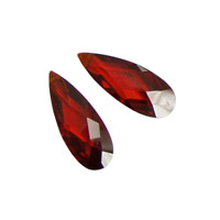 Salsa Faceted Flat Teardrop 7x18mm