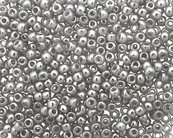 TOHO Ceylon Smoke Round 8/0 Seed Bead
