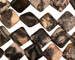 Black Silver Leaf Diamond 12mm