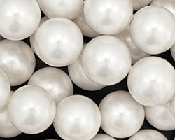 Eggshell White Shell Pearl Round 14mm