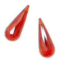 Poppy Faceted Teardrop 7x18mm