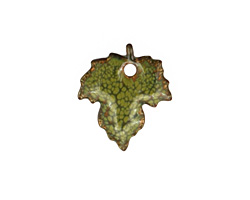 C-Koop Enameled Metal Fern Green Maple Leaf 18x20mm