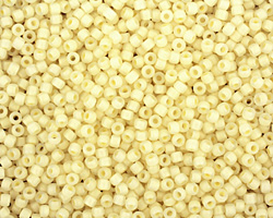TOHO Ceylon Frosted Banana Cream Round 11/0 Seed Bead