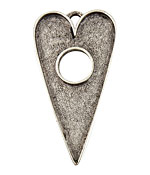 Nunn Design Antique Silver (plated) Grande Heart Bezel Toggle 52x29mm