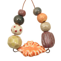 Gaea Ceramic Orange Leaf Bundle