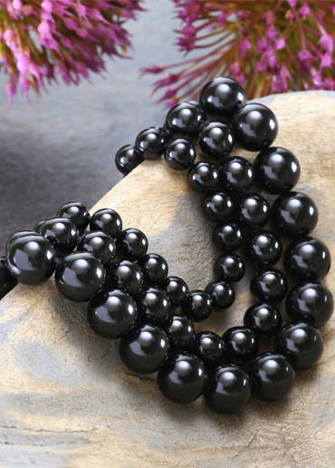 Spinel gemstone rounds