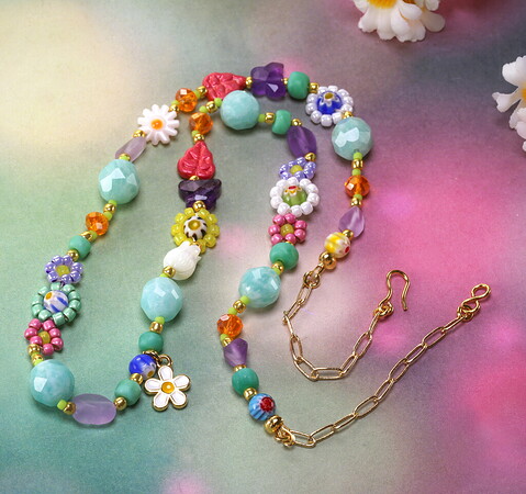 Trail of Blooms Necklace