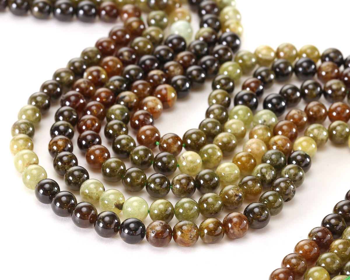 Green Garnet Ombré Round 6mm