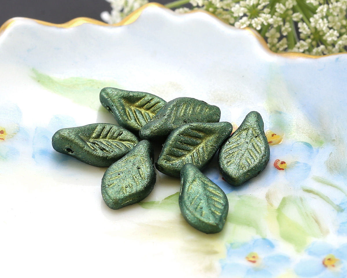 Czech Glass Metallic Green w/ Gold Leaf Drop 6x12mm