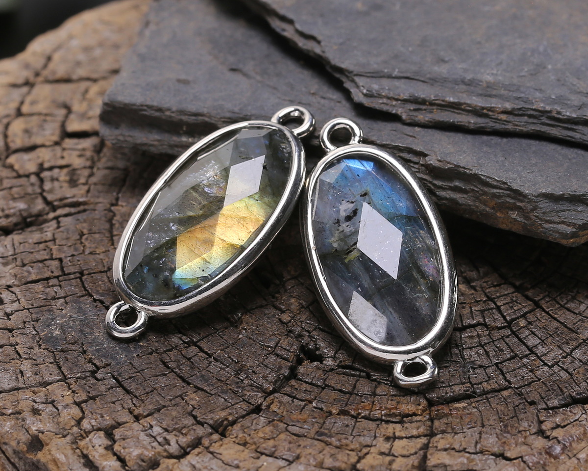 Labradorite Faceted Puff Oval Link w/ Silver Finish Bezel 12x20mm