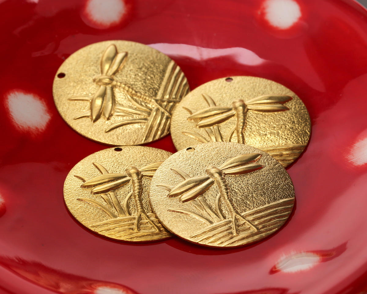 Vintaj Solid Brass Dragonfly Pond Coin 27mm