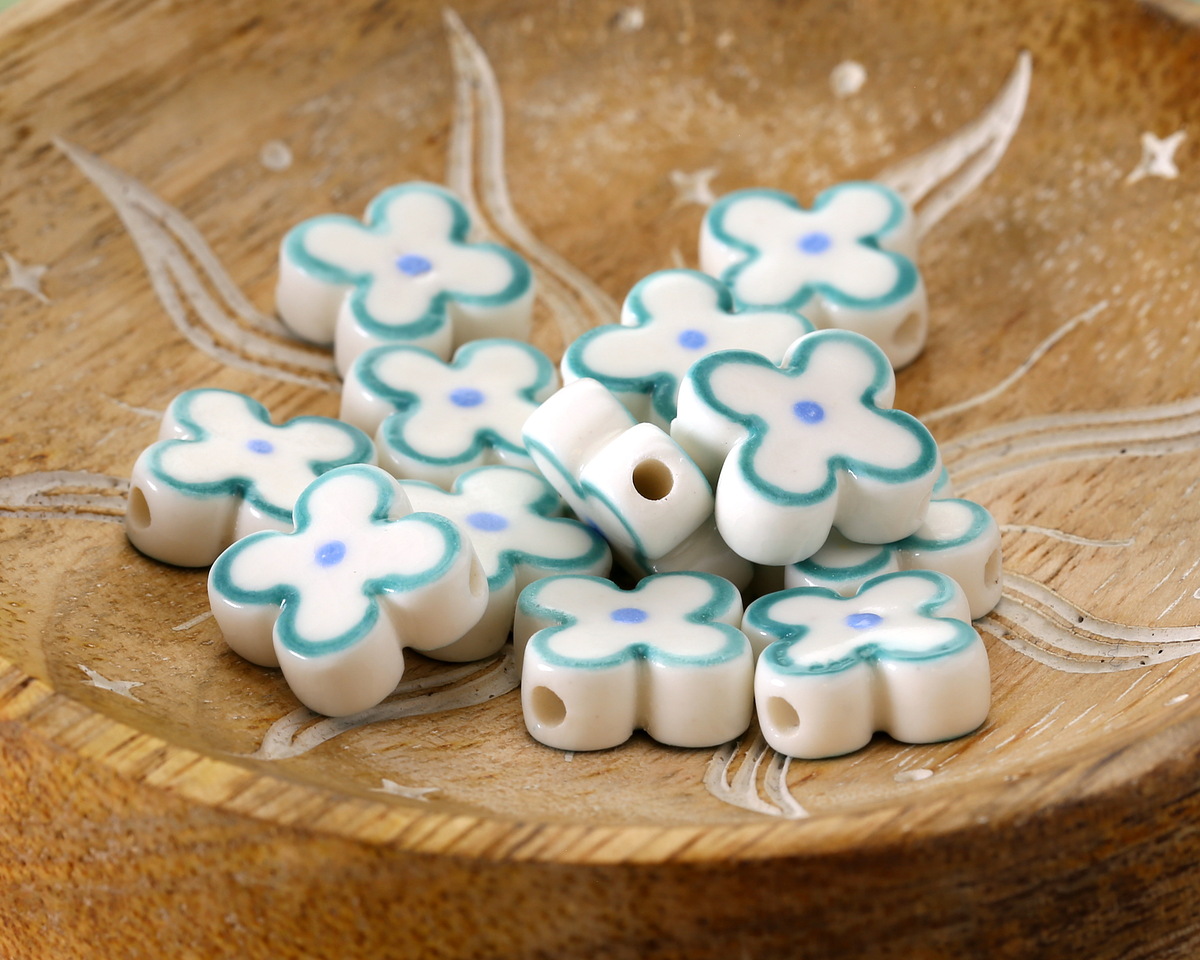 Turquoise Rimmed w/ Lake Blue Dot Porcelain Flower 15mm
