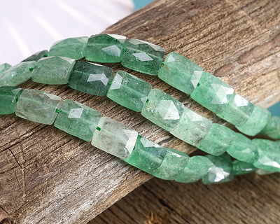 Green Strawberry Quartz (A) Microfaceted Rectangle 10x8mm