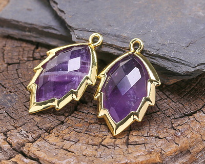 Amethyst Faceted Puff Leaf Focal w/ Gold Finish 14x22mm