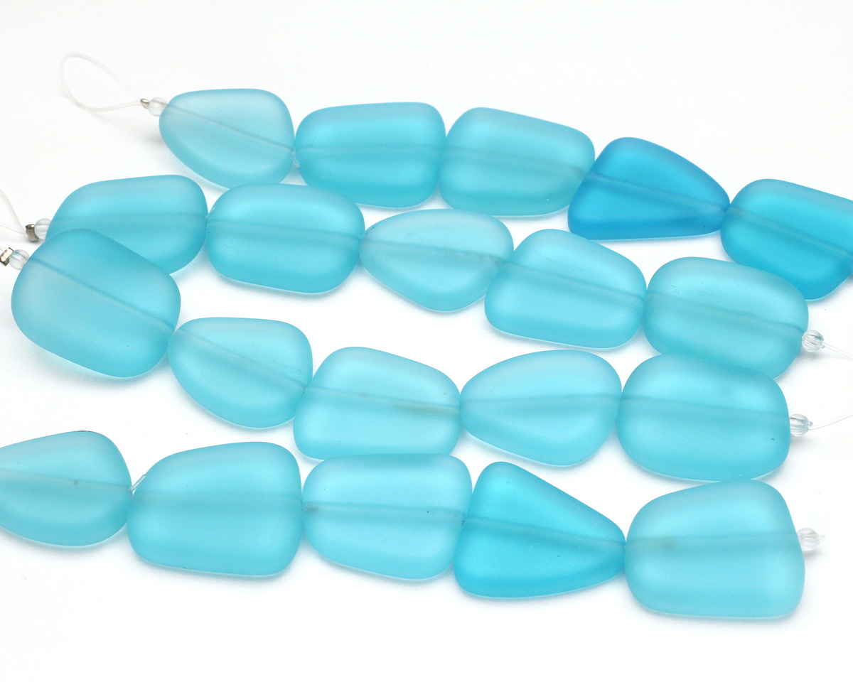 Turquoise Bay Beach-Style Glass Flat Freeform 21-23x18-20mm