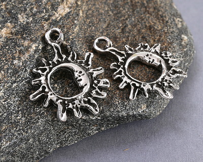 Mykonos Antique Silver (plated) Openwork Sun & Moon Focal 20x25mm