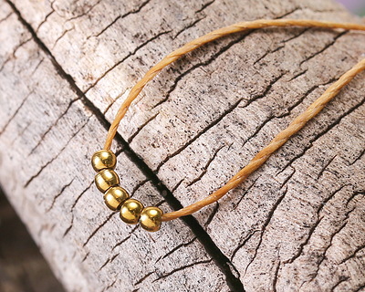 Waterproof 18K Gold PVD Plated Stainless Steel Round 2mm, 1.2mm hole