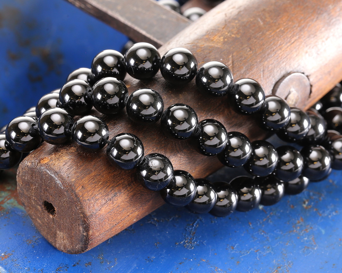 Black Spinel Round 8mm