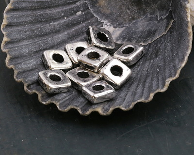 Mykonos Metalized Ceramic Antique Silver Square Washer 2x6mm