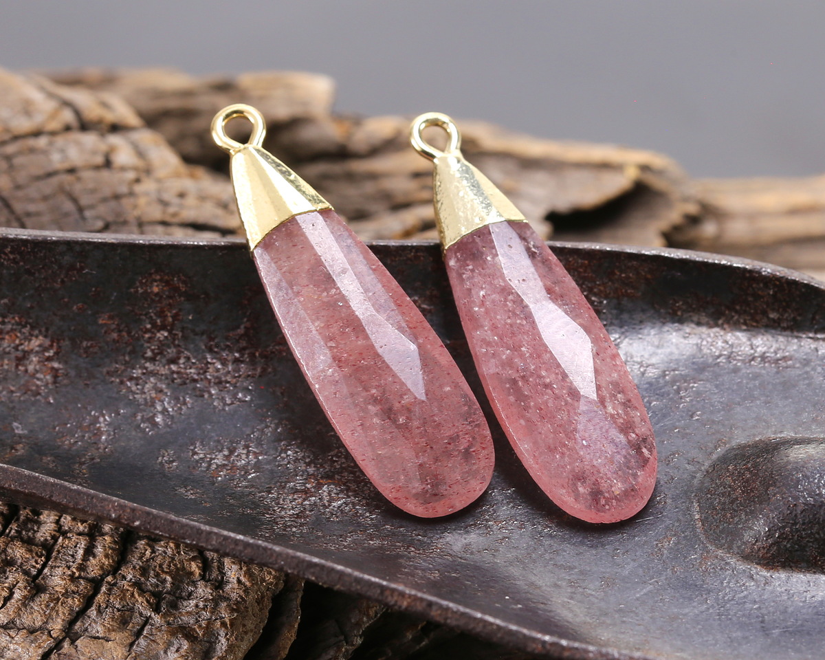Strawberry Quartz Faceted Puff Teardrop Focal w/ Gold Finish 9x28mm