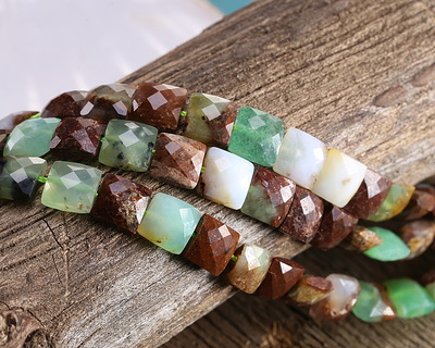 Australian Chrysoprase Microfaceted Square 8mm