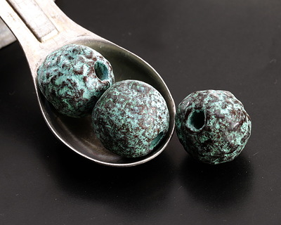 Mykonos Metalized Ceramic Copper Patina Textured Round 16-17mm