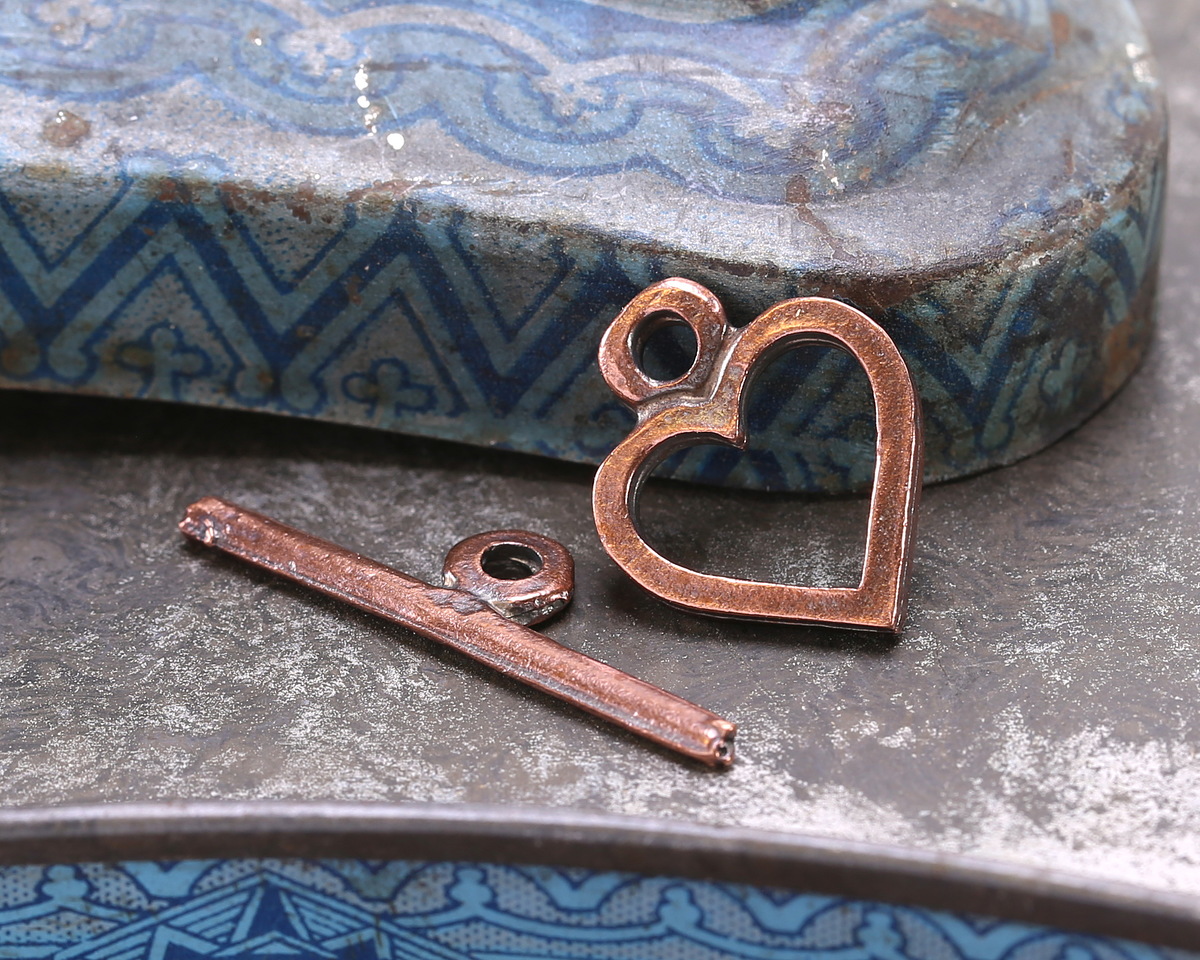 Mykonos Antique Copper (plated) Heart Toggle Clasp 14x17mm, 27mm Bar