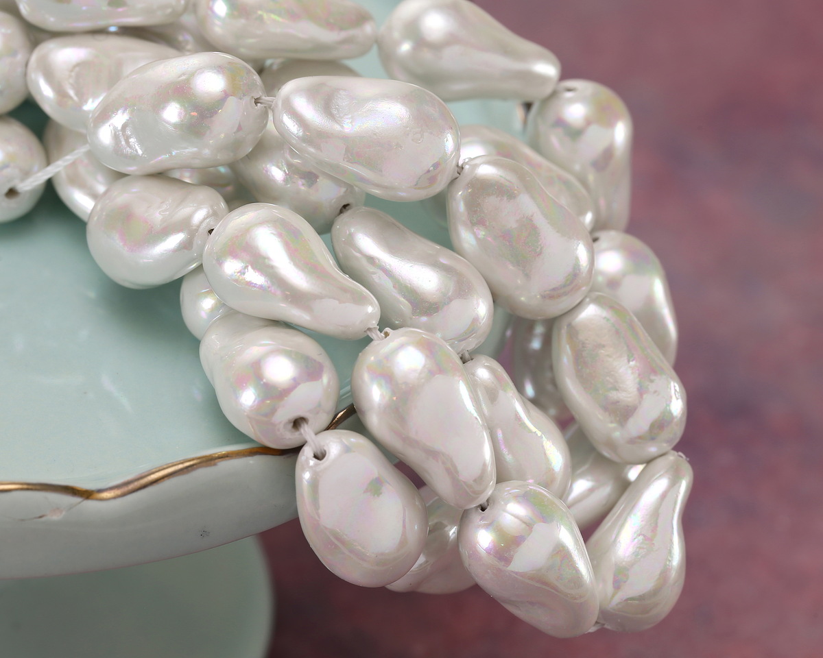 Pearly White Baroque Style Shell Pearl 18x11mm