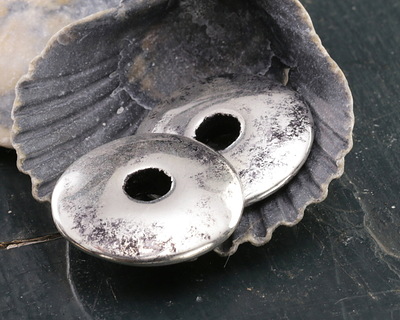 Mykonos Metalized Ceramic Antique Silver Spacer Disc 25mm