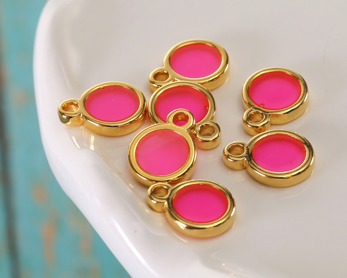 24k Gold (Plated) Transparent Paradise Pink Resin Round Focal 8x11mm