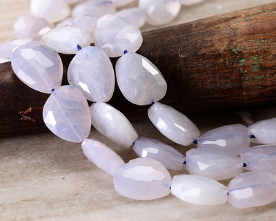 Blue Rose Quartz Faceted Puff Pear 13x16mm