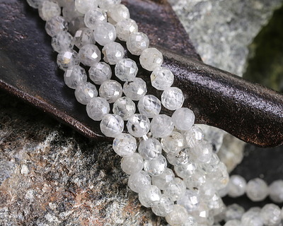Natural Zircon Faceted Round 4mm