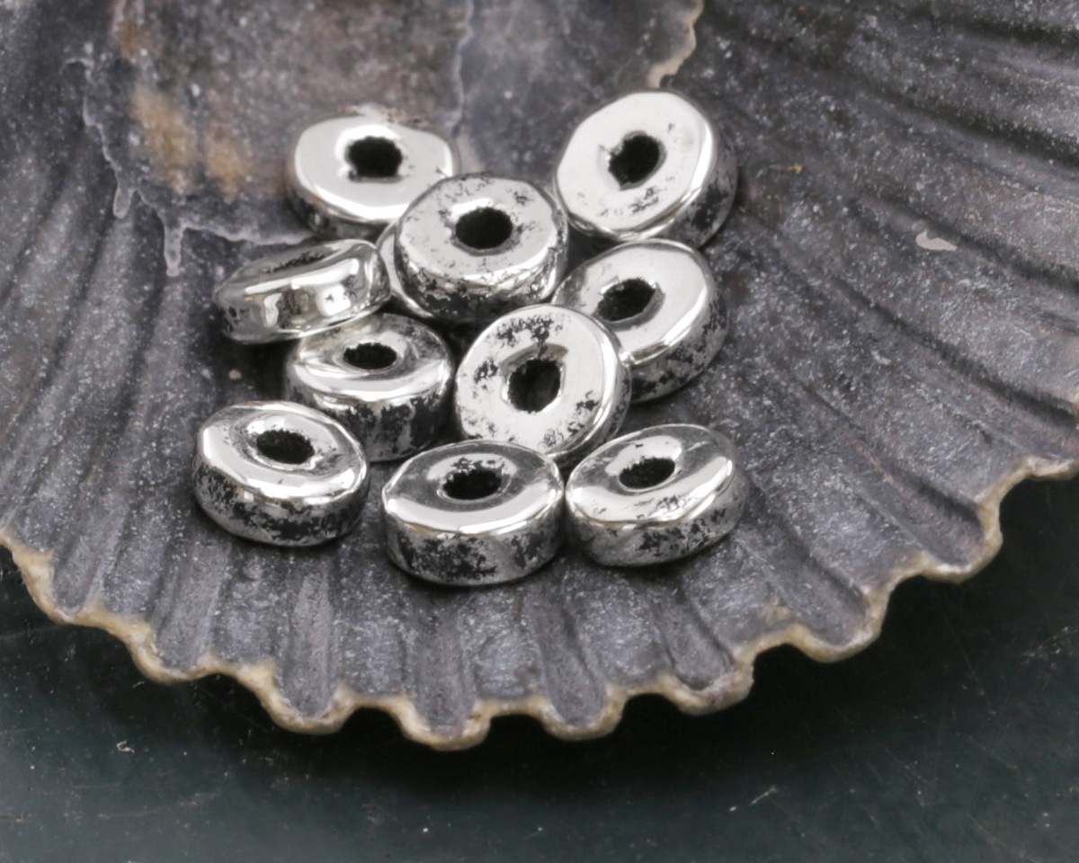 Mykonos Metalized Ceramic Antique Silver Disc Spacer 2.5x6mm