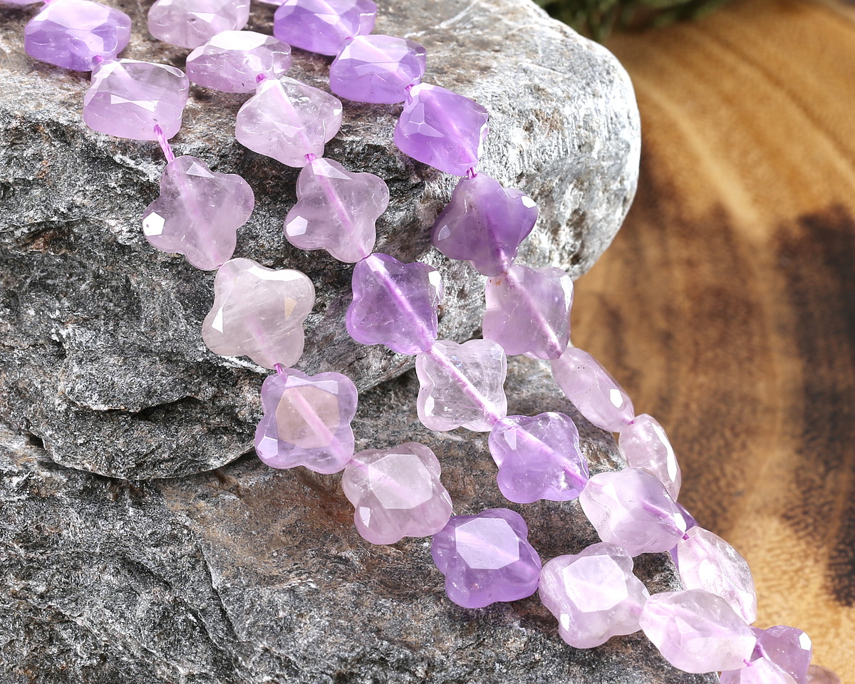 Lavender Amethyst Faceted Quatrefoil 13mm