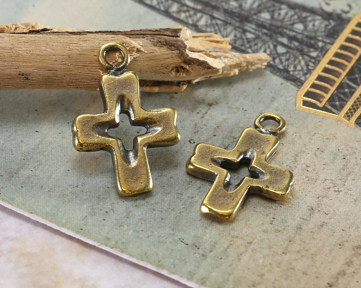 Mykonos Antique Brass (plated) Medium Simple Cross 16x25mm