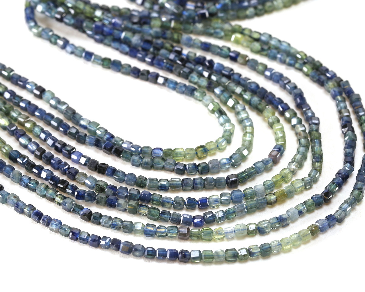 Sapphire (Thailand) (AAA) Ombré Microfaceted Cube 2mm