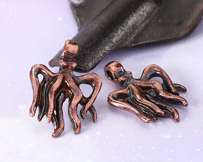 Mykonos Antique Copper (plated) Octopus Charm Focal 17x23mm