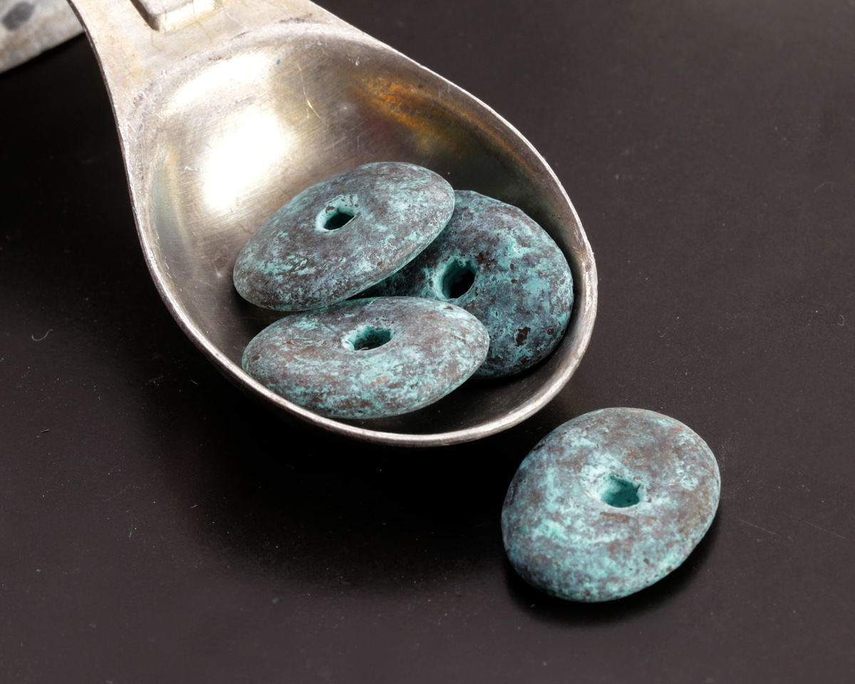 Mykonos Metalized Ceramic Copper Patina Oval Washer 15-18mm