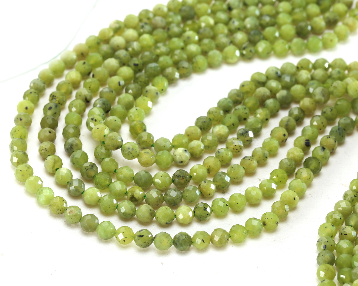 Canadian Jade Microfaceted Round 4mm