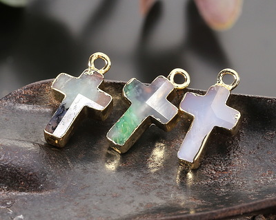 Australian Chrysoprase Faceted Cross Focal w/ Gold Finish 10x15mm