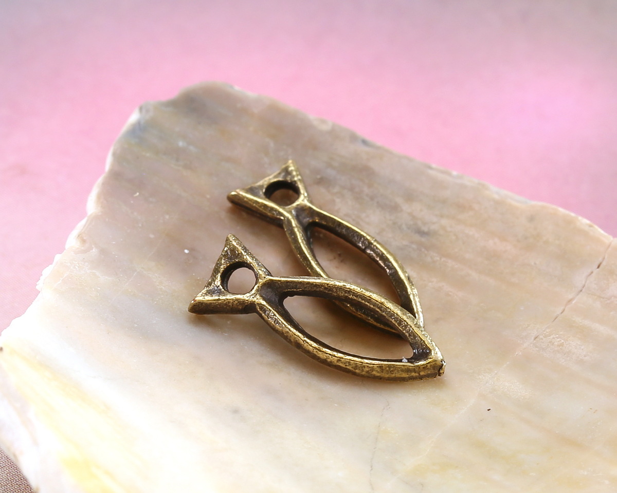 Mykonos Antique Brass (plated) Openwork Fish Focal 6x15mm