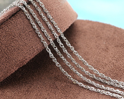 Stainless Steel Figaro Chain, 1.25x1.64mm links, 5' Package