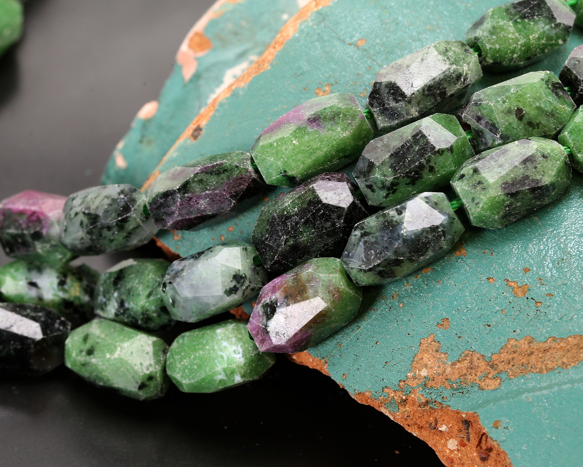 Ruby Zoisite Microfaceted Long Nugget 9x14mm