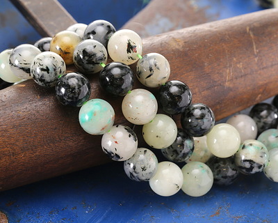 Chrysocolla w/ Tourmaline Round 10mm