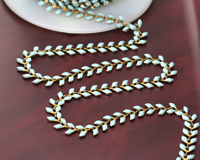 Zola Elements Robin's Egg Blue Chevron Brass Chain