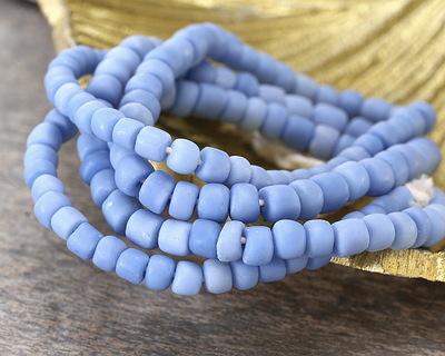 Java Glass Sky Blue Graduated Gooseberry Beads 3-6x4-6mm