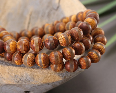 Tibetan (Dzi) Agate Matte Dark Banded Round 8mm