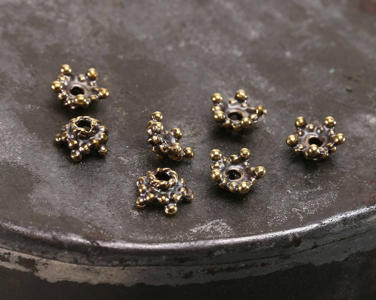 Mykonos Antique Brass (plated) Beaded Star Bead Cap 6mm