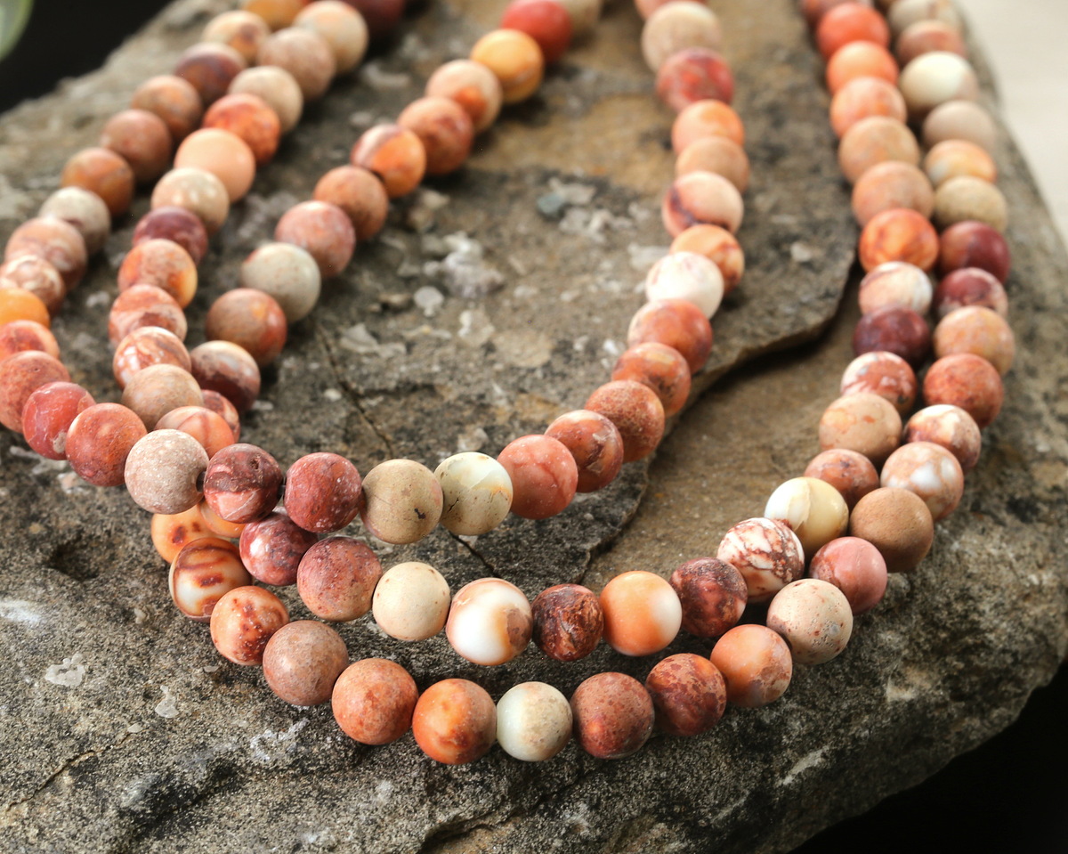 White Impression Jasper (matte) Round 4mm