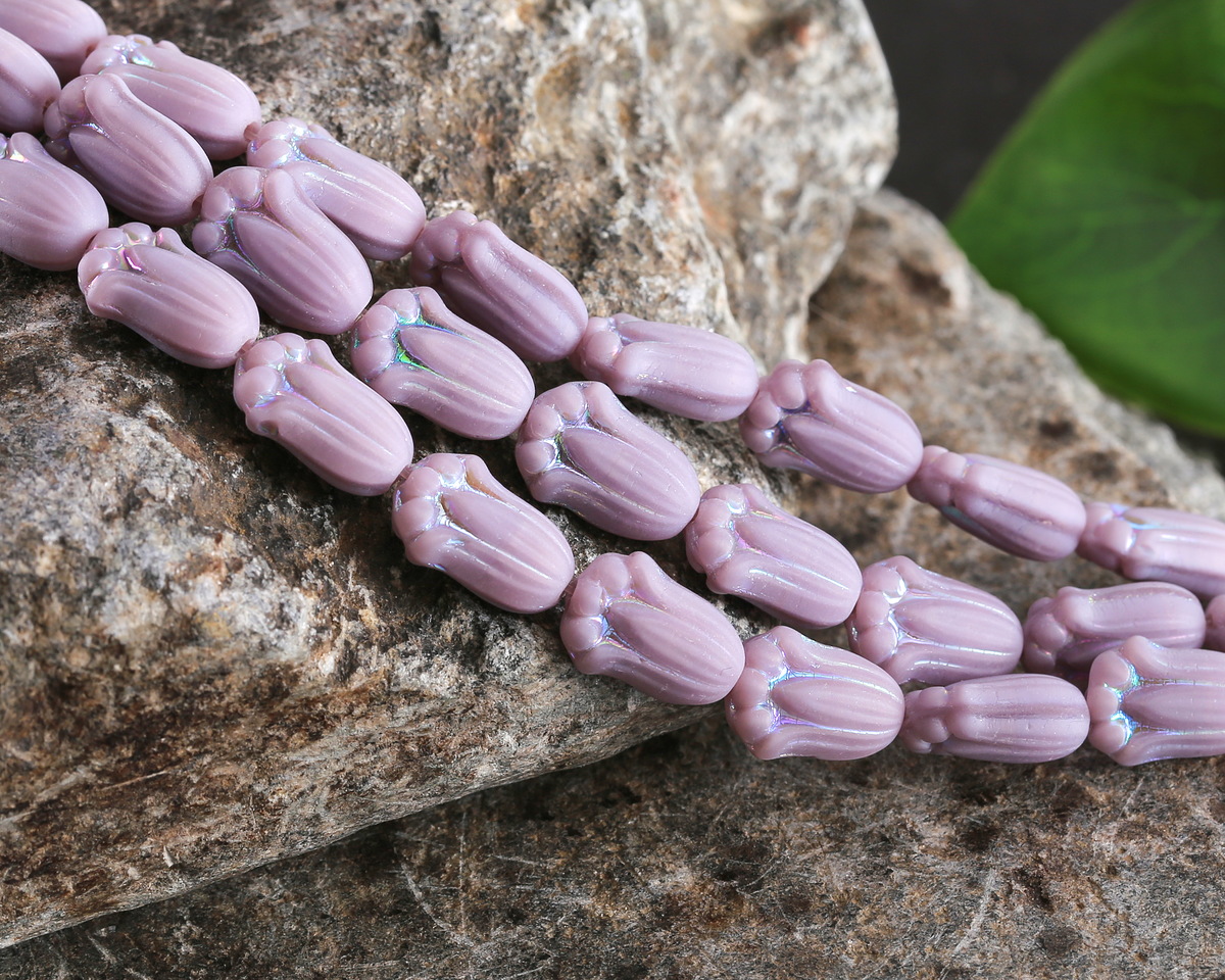 Czech Glass Matte Lavender AB Tulip 12x8mm